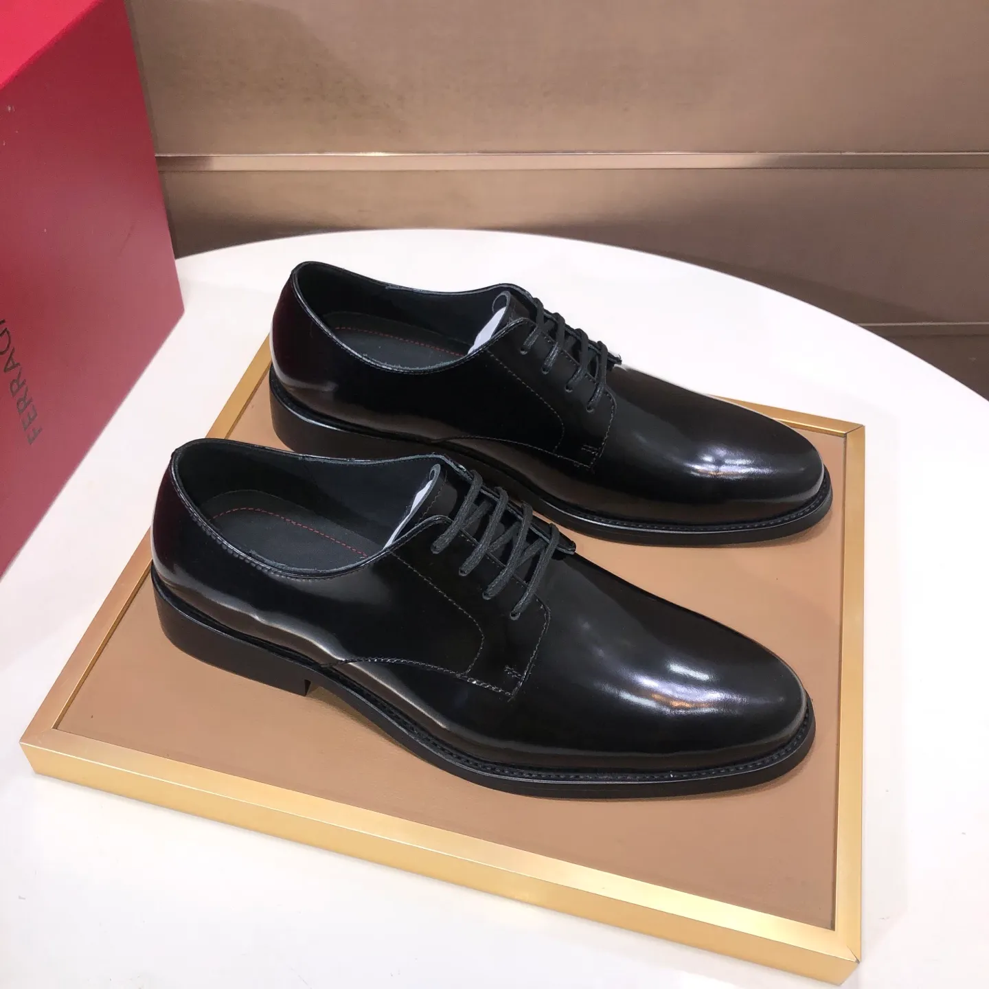 Men's shoes 💰540💰 [Ferragamo/Ferragamo] The latest model from the counter. Original imported high-quality cowhide with open sides + imported 🐂 cowhide lining + original luxury metal buckle + original combination outsole. Comparison is stress-free 38–45 (45 is custom-made and cannot be returned or exchanged)